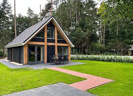 Cosy Holiday Home in a Wooded Area in Lochem