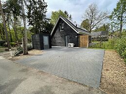 Cosy Holiday Home in a Wooded Area in Lochem