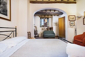 The Balcony Suite -Piazza del Campo View