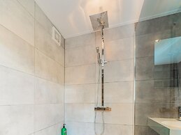 Lovely Wooden Chalet With Garden in Reutum