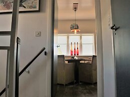 Apartment in Giethoorn With Parking