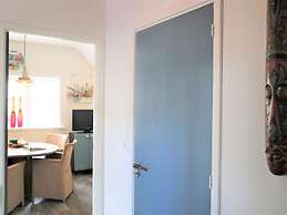 Apartment in Giethoorn With Parking