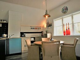 Apartment in Giethoorn With Parking