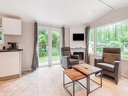 Beautiful Chalet in the Woods With a Shared Pool