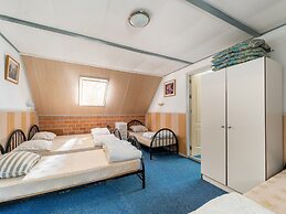Holiday Home in the Heart of Giethoorn