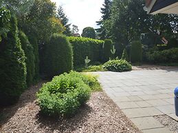 Holiday Home Buitenplaats Berg With 5 Rooms