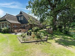 Holiday Home in the Centre of Giethoorn