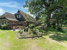 Holiday Home in the Centre of Giethoorn
