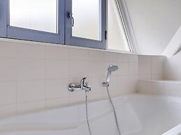 Unique Holiday Home in Noordwolde With Garden