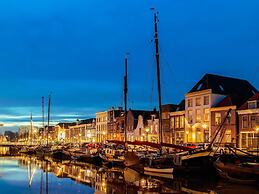 Holiday Home in Hattemerbroek With Smart TV