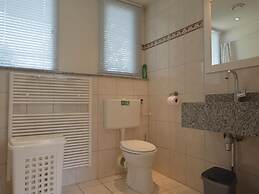 Fine Vacation Home Near Lemelerberg