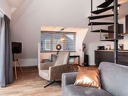 Modern Flat at the Sneekermeer Lake