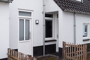 Modern Flat at the Sneekermeer Lake