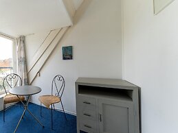 Modern Holiday Home in Heeg With Garden