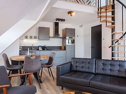 Cozy Apartment at the Beautiful Sneekermeer