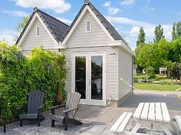 Brand new Boathouse on the Water in Stavoren With a Garden