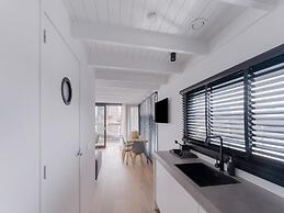 Houseboat in Stavoren With Waterfront Views