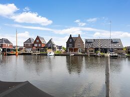 Houseboat in Stavoren With Waterfront Views