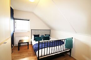 Boathouse Villa Near Stavoren With View