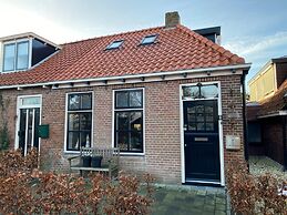 Fantastic Holiday Home 50m From the Wadden Sea
