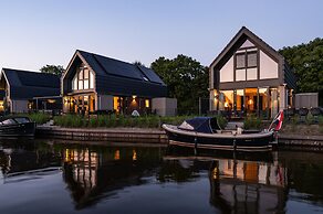 Modern Water Villa on the Frisian Water