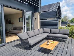 Modern Water Villa on the Frisian Water