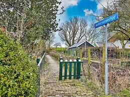 2 Luxury Mudflat Cottages Next to Each Other