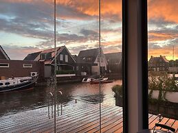 Peaceful Villa on the Water in Stavoren