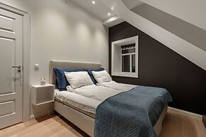 ARCTIC HOMES - THE RETREAT