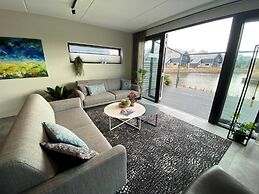 Attractive Holiday Home in Balk With Jetty