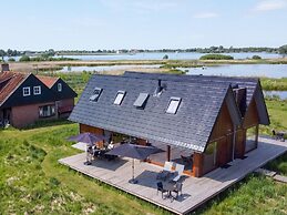 Beautiful House Janssloot on Private Island in Friesland