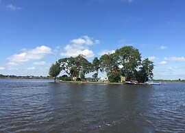 Houseboat on and Around the Sneekermeer