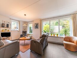 Free Holiday Home With big Garden