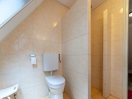 Free Holiday Home With big Garden
