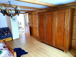 Spacious Holiday Home in Piechowice With Garden