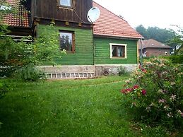 Spacious Holiday Home in Piechowice With Garden