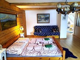 Spacious Holiday Home in Piechowice With Garden