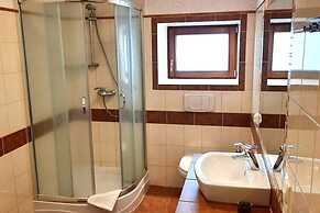Spacious Holiday Home in Piechowice With Garden