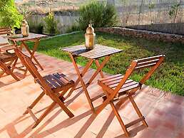 Ecological Cottage With Private Garden