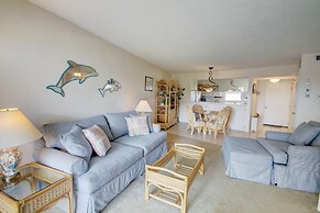 235 El Matador 1 Bedroom Condo by RedAwning