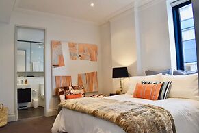 Stylish 1 Bedroom Apartment in Vibrant Potts Point