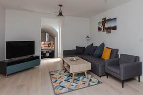 Spacious and Modern Apartment in Pimlico