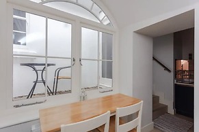 Spacious and Modern Apartment in Pimlico