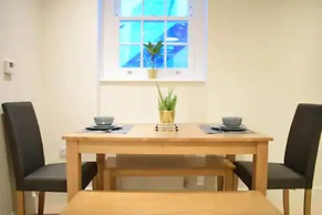 Spacious and Modern Apartment in Pimlico