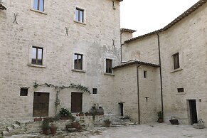 Castel di Luco