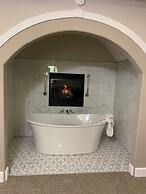 Er316- Black Bear Hideaway Great Location- Close To Town 2 Bedroom Cab