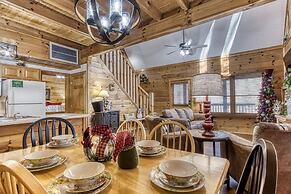 Er316- Black Bear Hideaway Great Location- Close To Town 2 Bedroom Cab