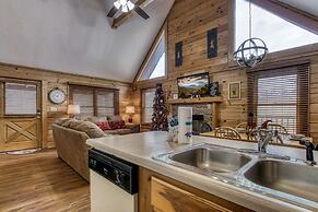 Er239- Sleepy Bear Great Location â Close To Town! 2 Bedroom Cabin by 