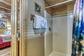 Er239- Sleepy Bear Great Location â Close To Town! 2 Bedroom Cabin by 