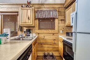 Er239- Sleepy Bear Great Location â Close To Town! 2 Bedroom Cabin by 